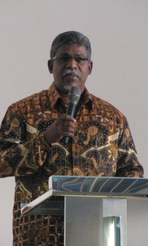 Rev Dr Amos Jayarathnam